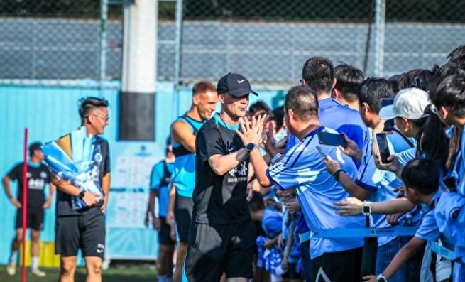 2017年英超曼联球员名单及赛季总结 2017年英超曼联球员名单及赛季总结